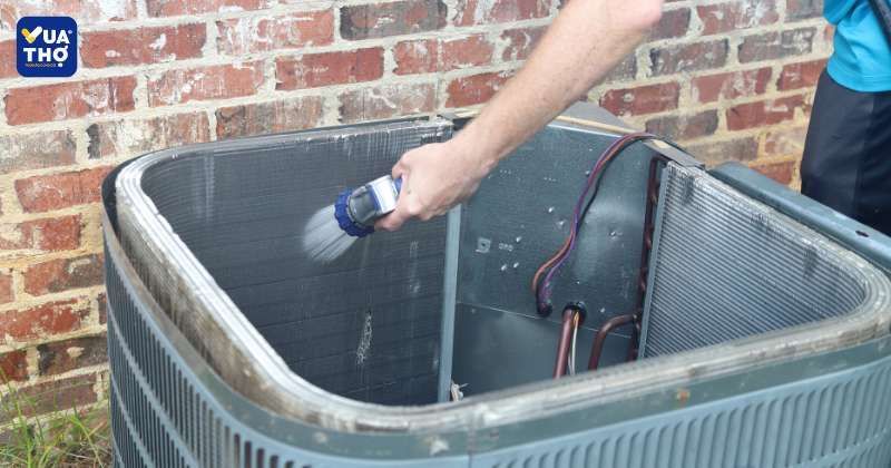 vệ sinh máy lạnh âm trần LG