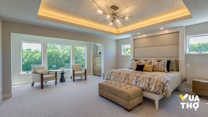 cái phòng ngủ đã gắn đèn led âm trần